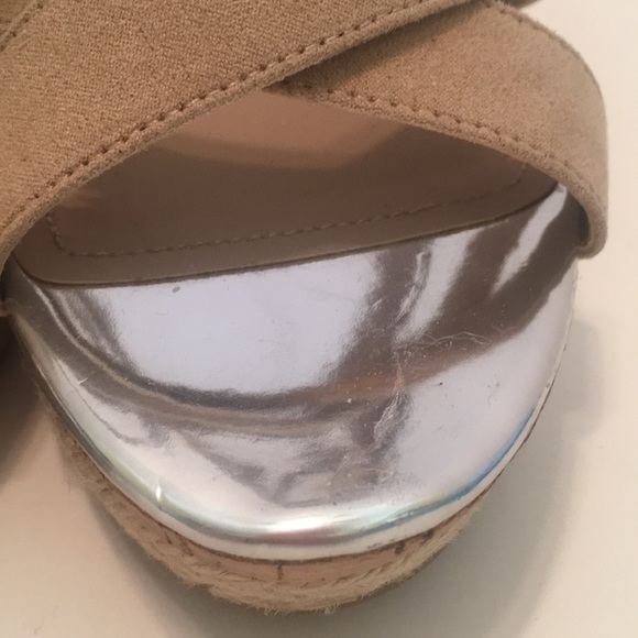 Charles  by Charles David wedge sandal - Picture 5 of 8